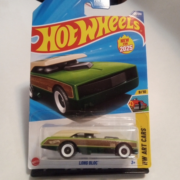 Mattel Hot Wheels Green Long Bloc Car - Picture 1 of 7